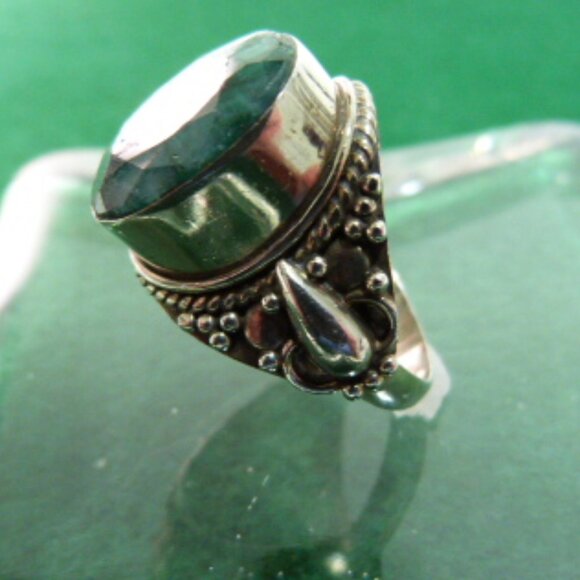 RAW EMERALD RING - SIZE 7.5 - Picture 4 of 6